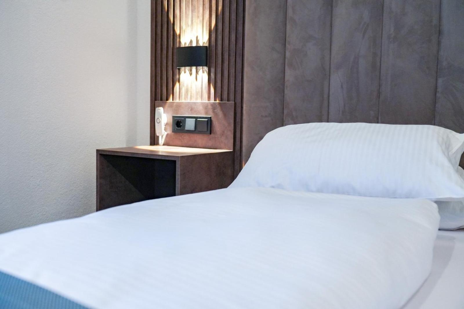 Jg Hotel Antoniergasse ميمنغن المظهر الخارجي الصورة