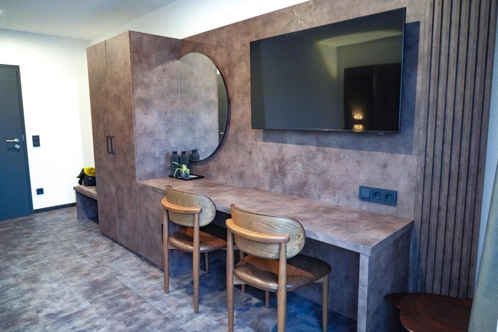 Jg Hotel Antoniergasse ميمنغن المظهر الخارجي الصورة